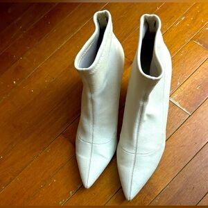 Elegant White Ankle Boots